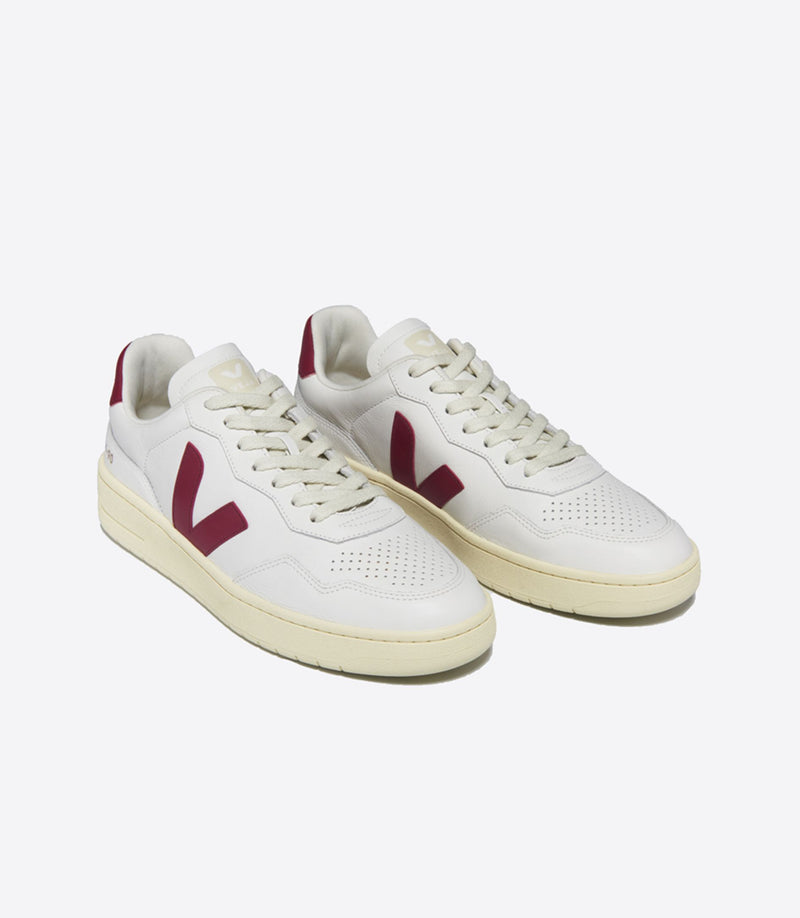 Veja Fair Trade V-90 O.T Leather Extra White Marsala