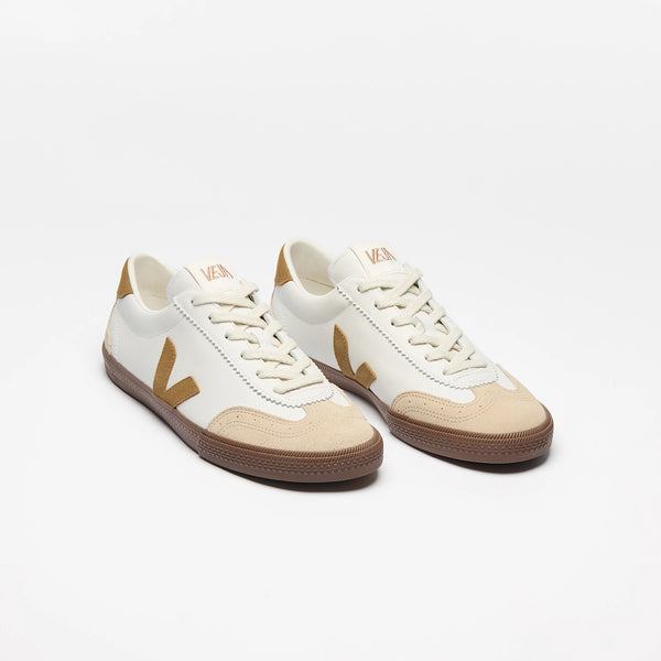 VEJA Volley O.T. Leath White_Tent_Bark