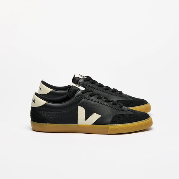 VEJA Volley O.T. Leather Black_Pierre