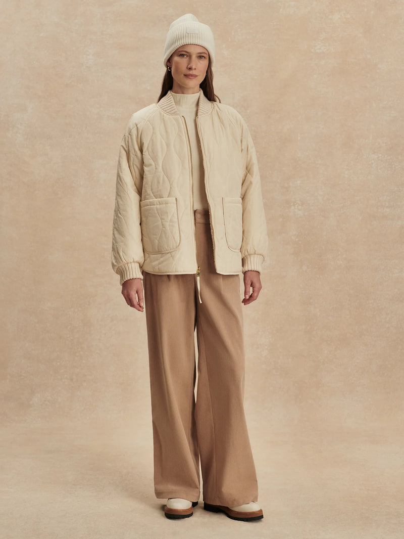 Varley Serina Reversible Quilt Jacket - Sandshell