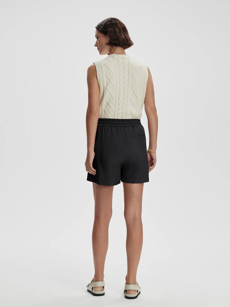 Varley Esmond Mid Rise Short 3 - Black