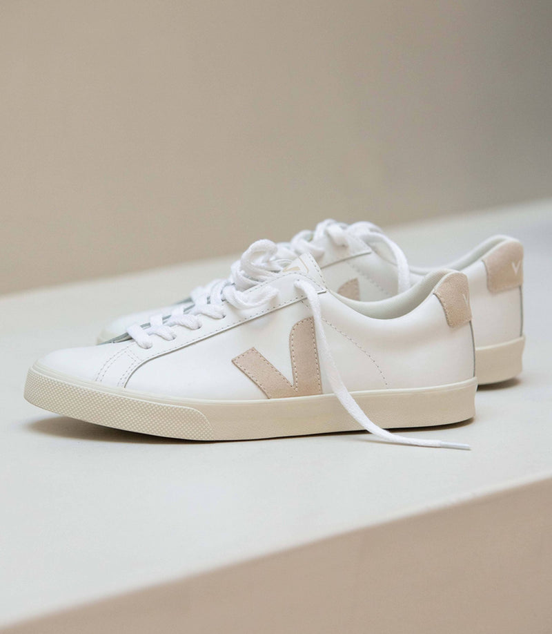 Veja Fair Trade Esplar Logo Leather Extra White Sable