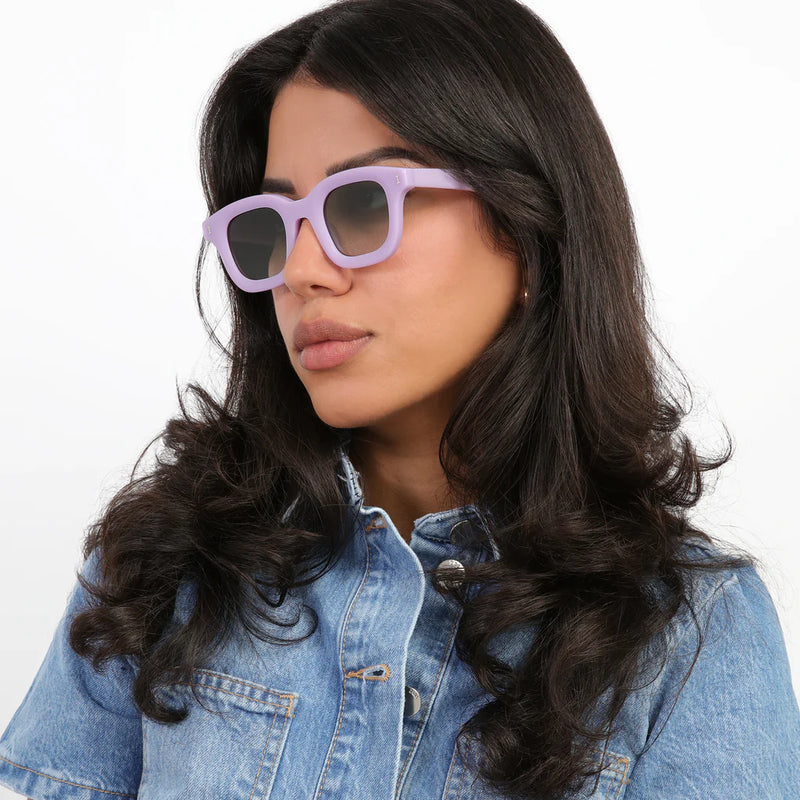 illesteva George Matte Lilac w/ Olive Flat Gradient