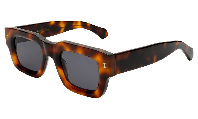 illesteva Lewis Havana w/ Grey Flat Lenses