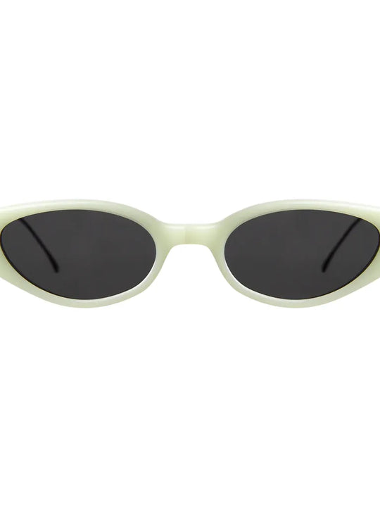 illesteva Marianne Mint/Matte Black w/ Grey Flat Lenses