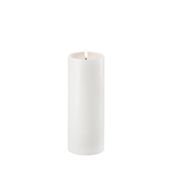 Piffany Copenhagen LED pillar candle w, shoulder, Nordic white, Smooth, 3 x 8"