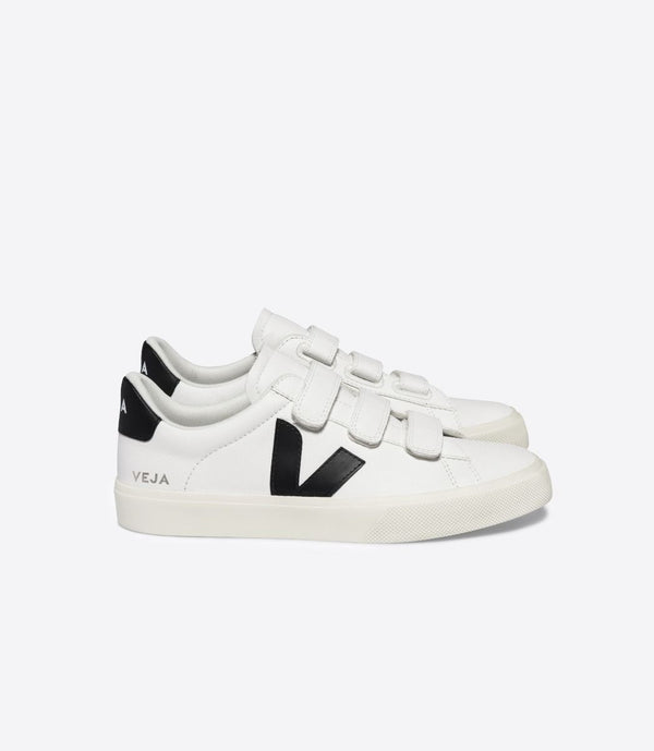 Veja Fair Trade Recife Chromefree Leath Extra White Black