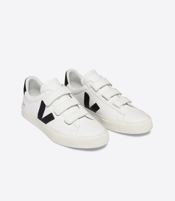 Veja Fair Trade Recife Chromefree Leath Extra White Black