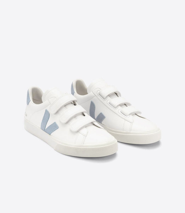 Veja Fair Trade Recife Chromefree Leath Extra White Steel