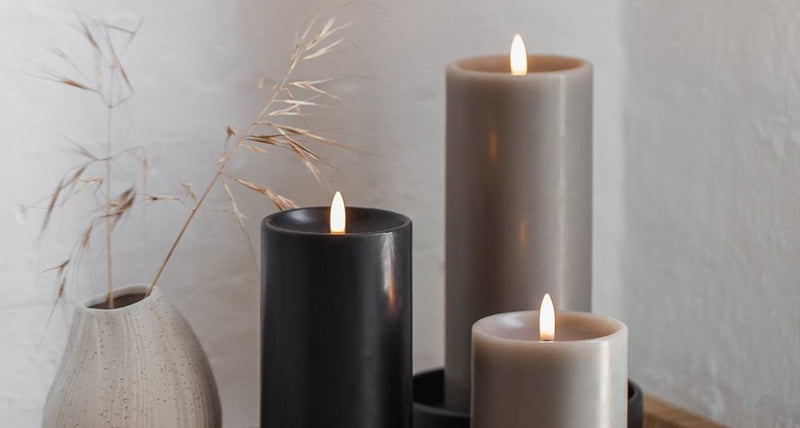 Piffany Copenhagen LED pillar candle w, shoulder, Ivory, Smooth, 3 x 8"