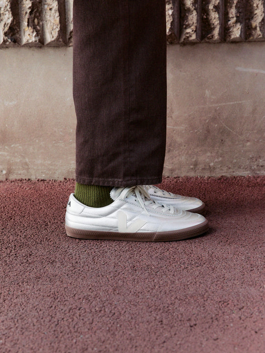 VEJA Panenka O.T. Silver Pierre Bark