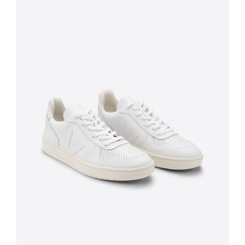 Veja Fair Trade V10 Extra White