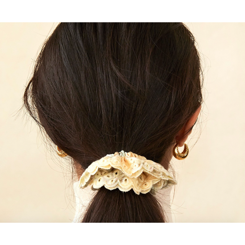 Loeffler Randall Stephanie Broderie Anglais Scrunchie Set White Tan Floral