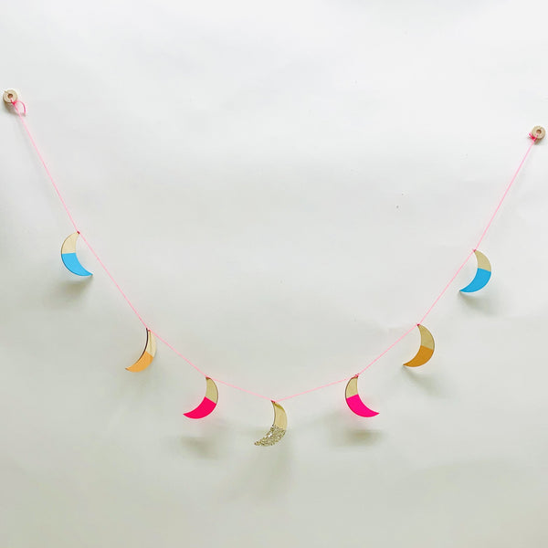 Great Lakes String Moons